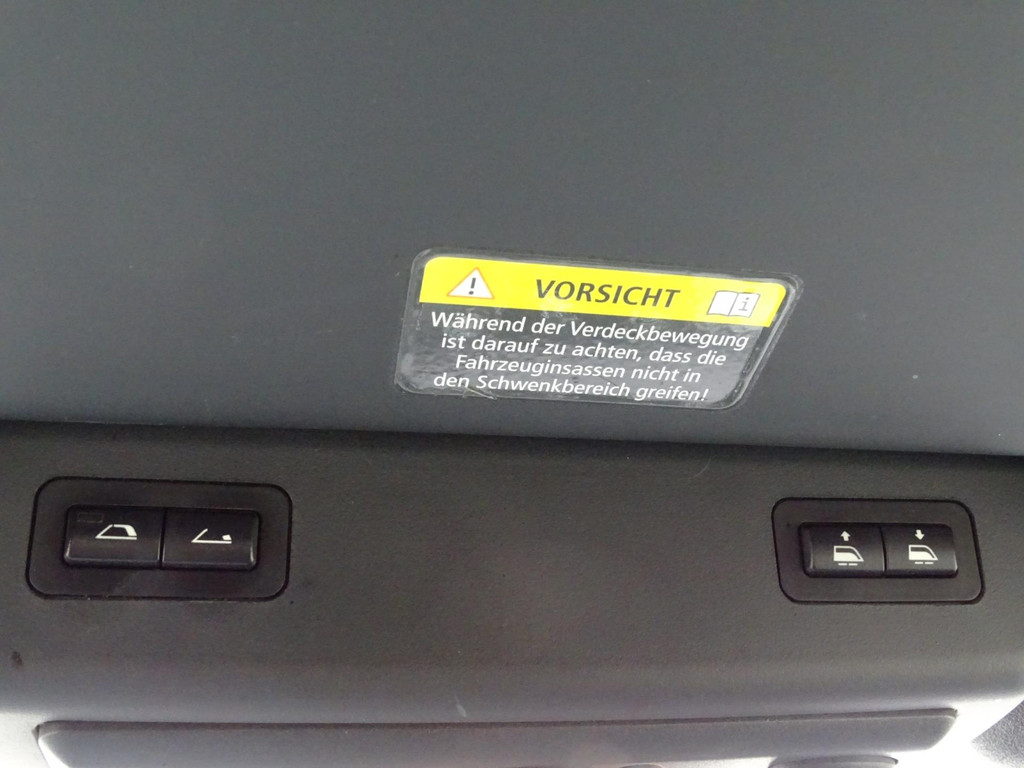 35825178-10.jpg