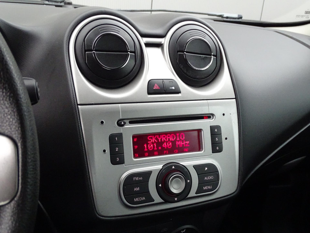 40861679-13.jpg