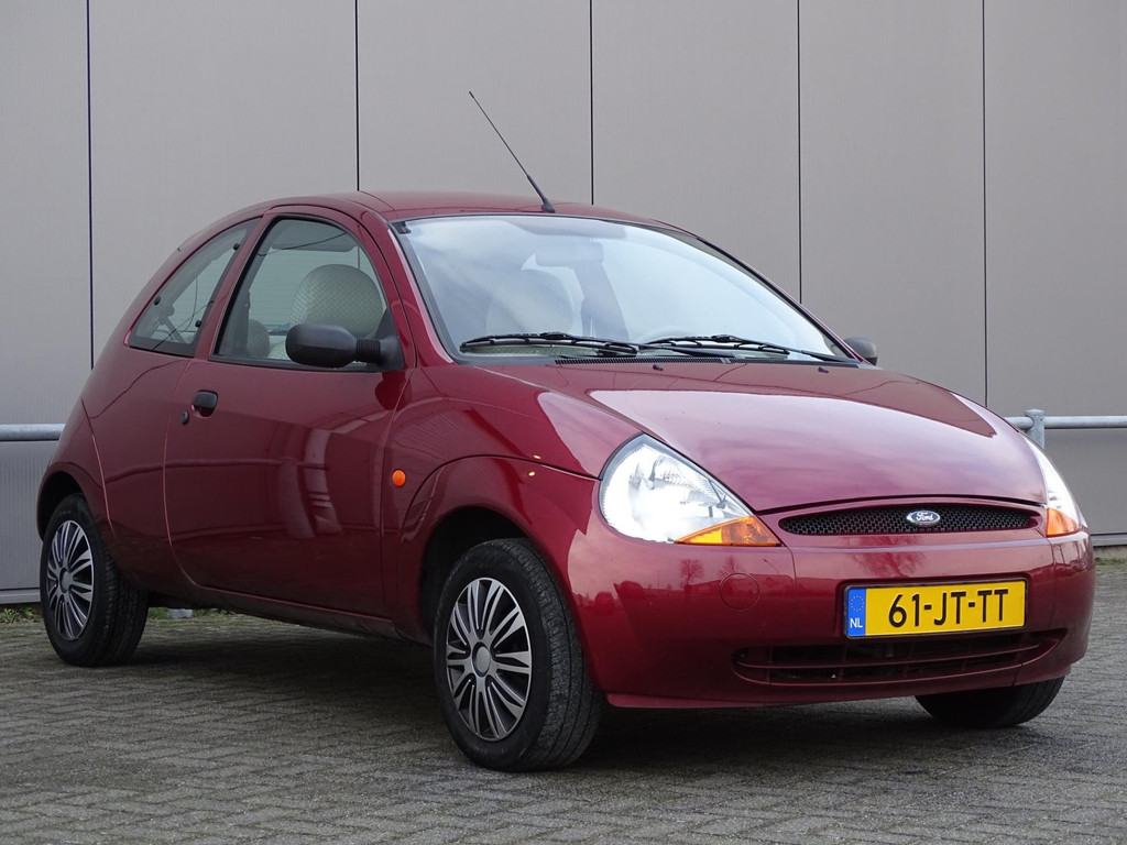 42861207-3.jpg
