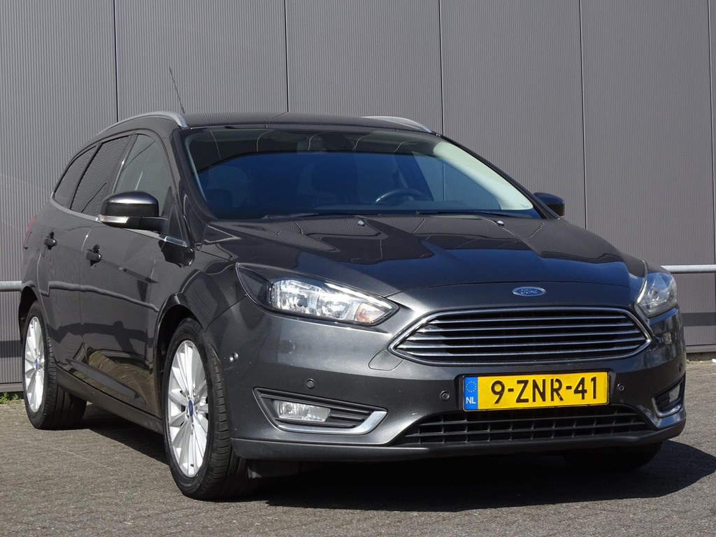 42861636-4.jpg