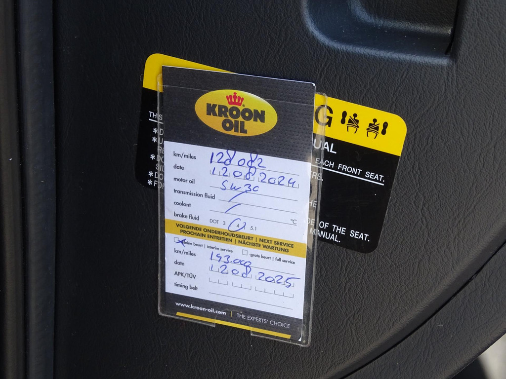 43194943-15.jpg