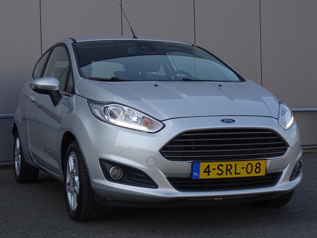 43296293-4.jpg