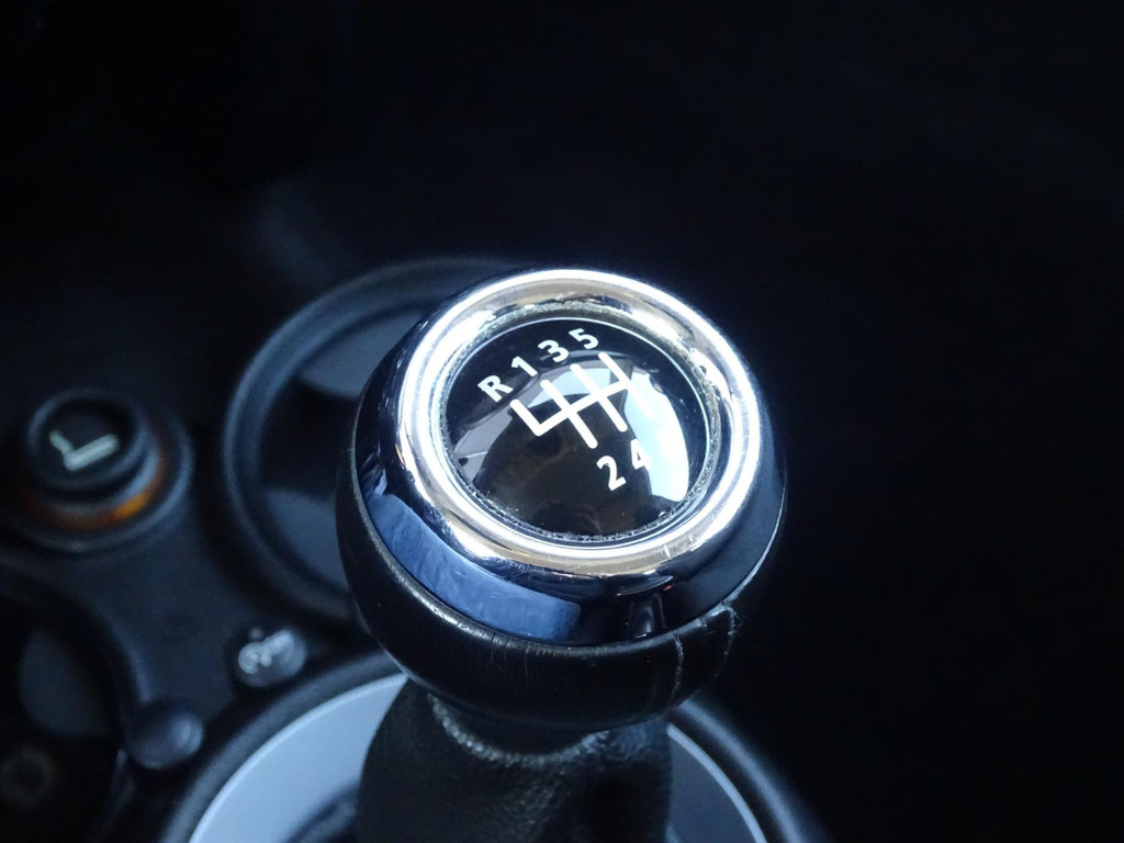 43449864-15.jpg