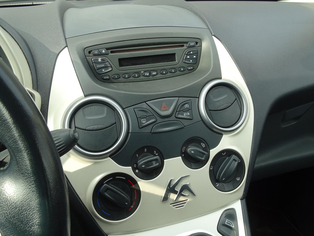 43742449-11.jpg