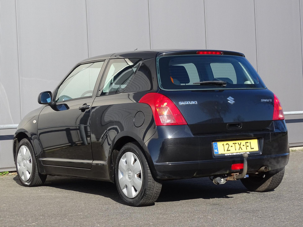 43744268-6.jpg