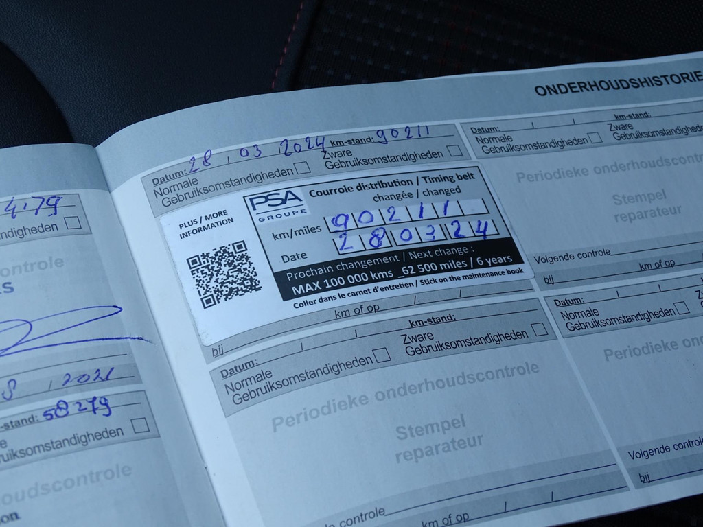 43757316-19.jpg