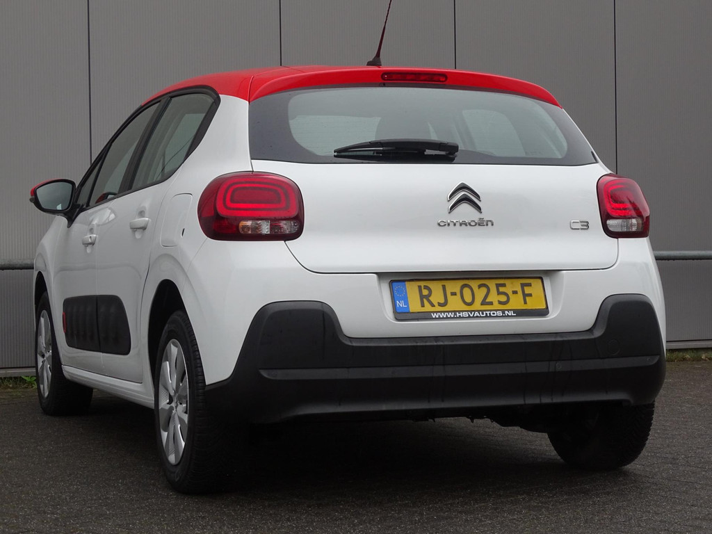 43910651-7.jpg