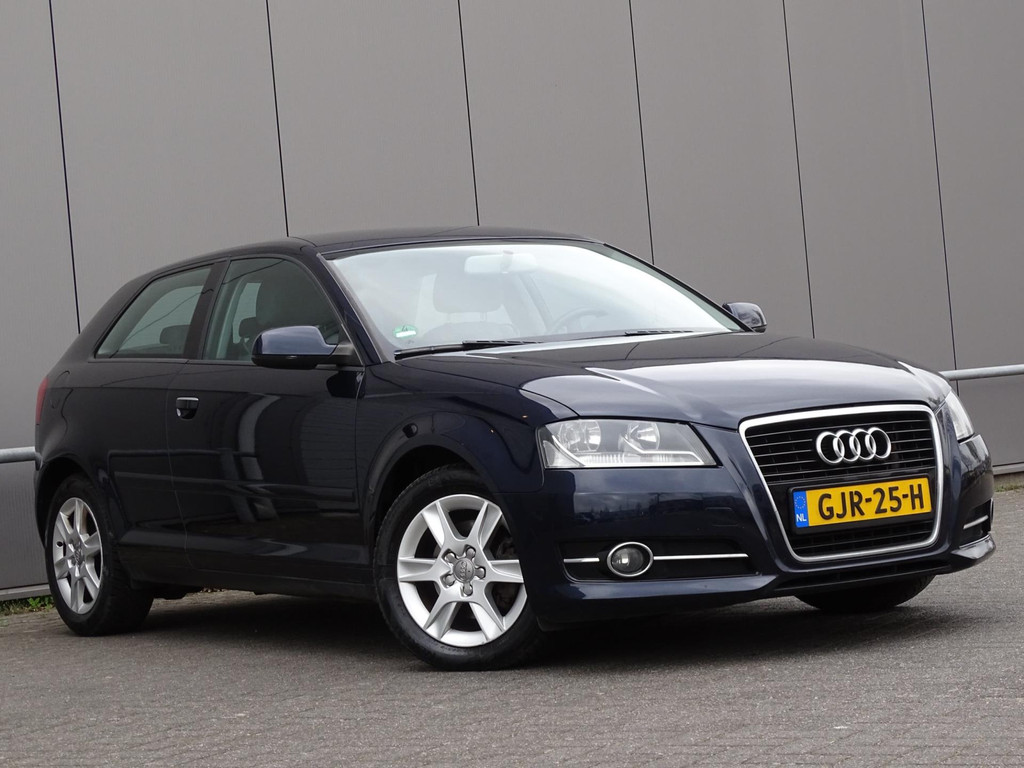 43937527-2.jpg