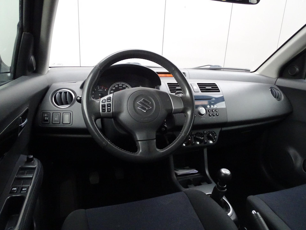 44016823-8.jpg