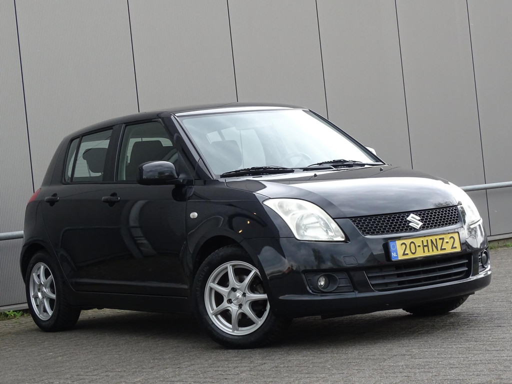 44291549-2.jpg