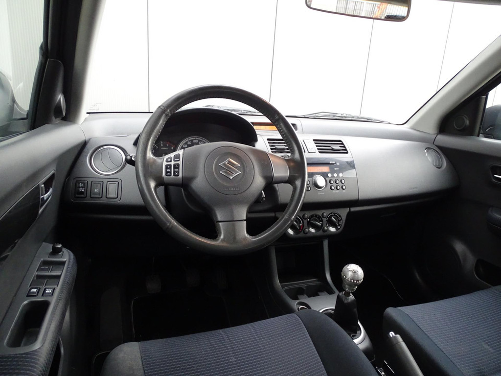 44291549-9.jpg