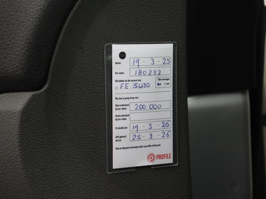 44458479-12.jpg