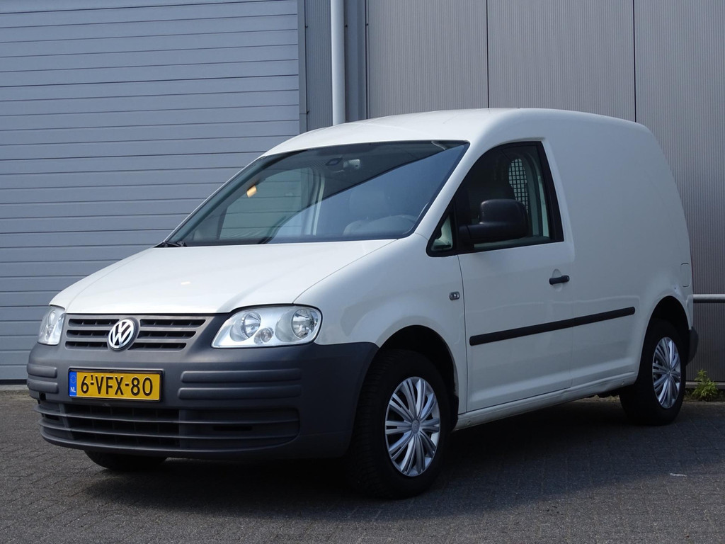 44755138-4.jpg