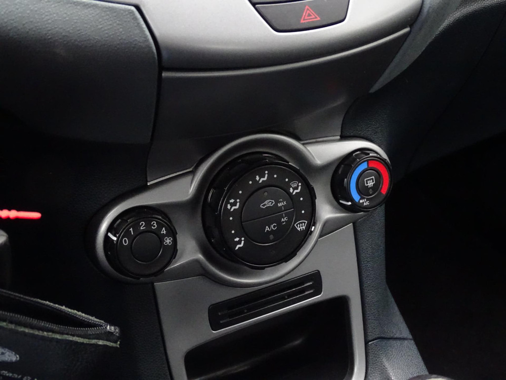 44990114-12.jpg