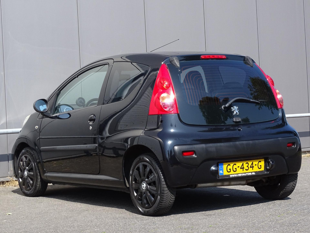 45408018-5.jpg