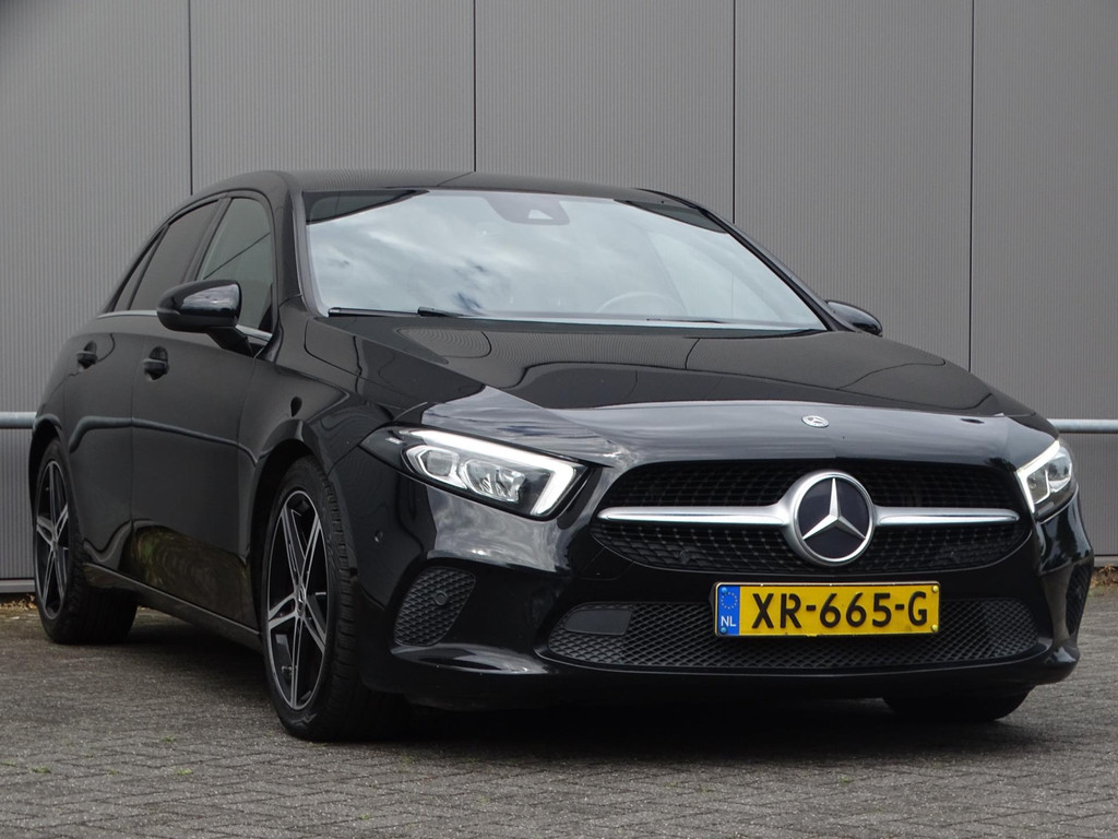 45427414-3.jpg