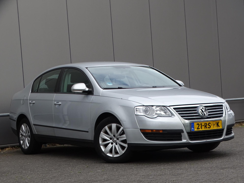 45911004-2.jpg