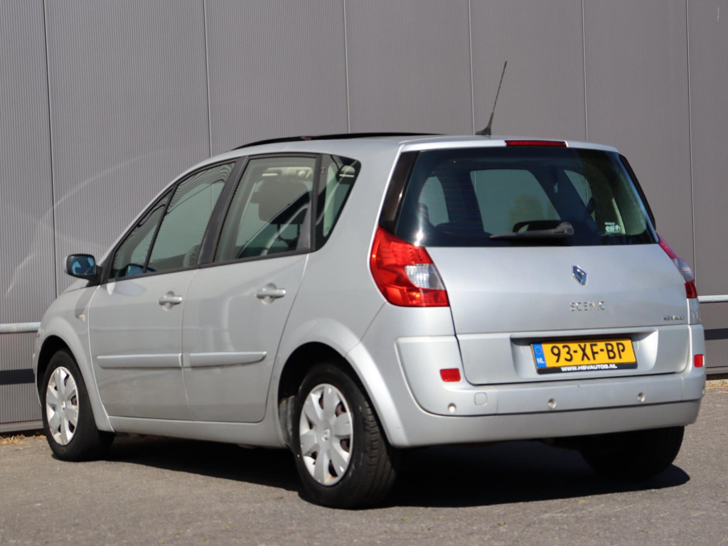 46390559-5.jpg