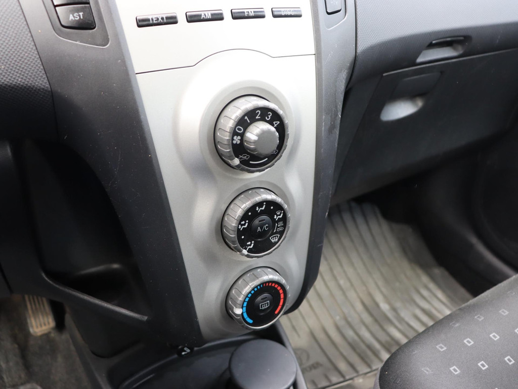 47350937-10.jpg