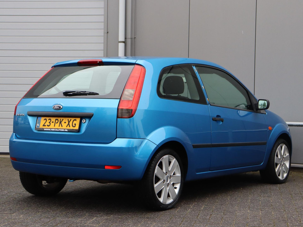 47726550-6.jpg