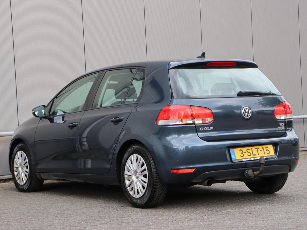 47984635-5.jpg