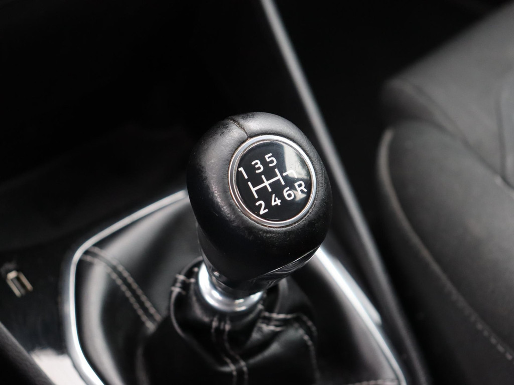 47988544-14.jpg