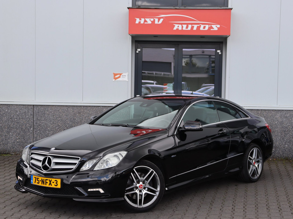 53452284